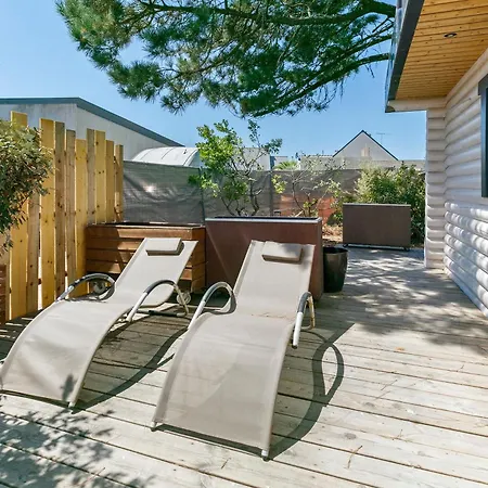 Hébergement de vacances Maison écologique Bois 300m Océan *